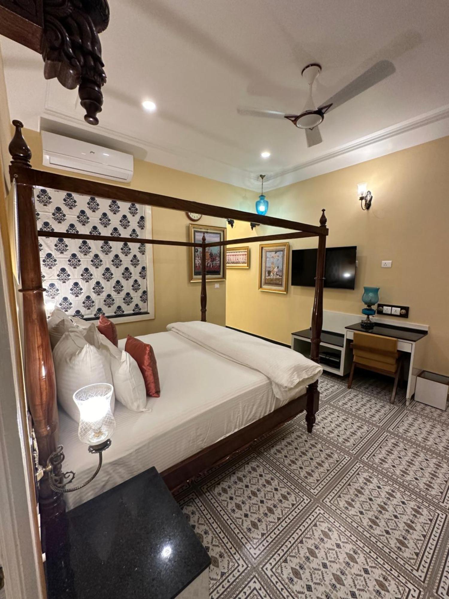 The Coral Court Homestay Agra  Ngoại thất bức ảnh